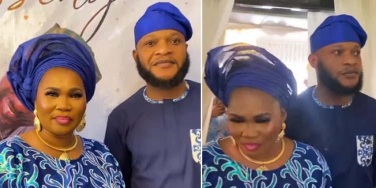Reactions as yewande adekoya and abiodun thomas step out for first time after reconciliation attempt [video]